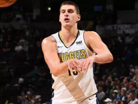 克洛泽在场 克洛泽在场